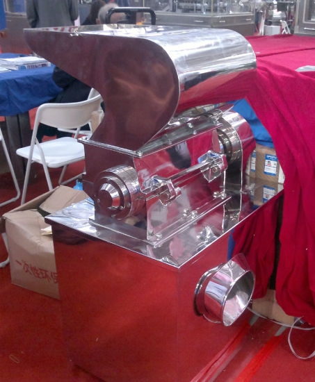 Ce Approved China High Efficient Universal Grinder Machine 40b